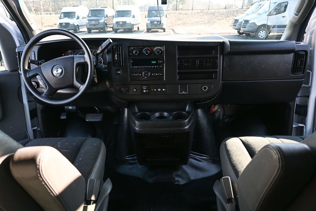 Used 2020 Chevrolet Express 2500 w/ Driver Convenience Package image 15