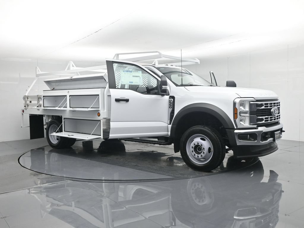 New 2025 Ford F550 4x4 Regular Cab Super Duty image 37