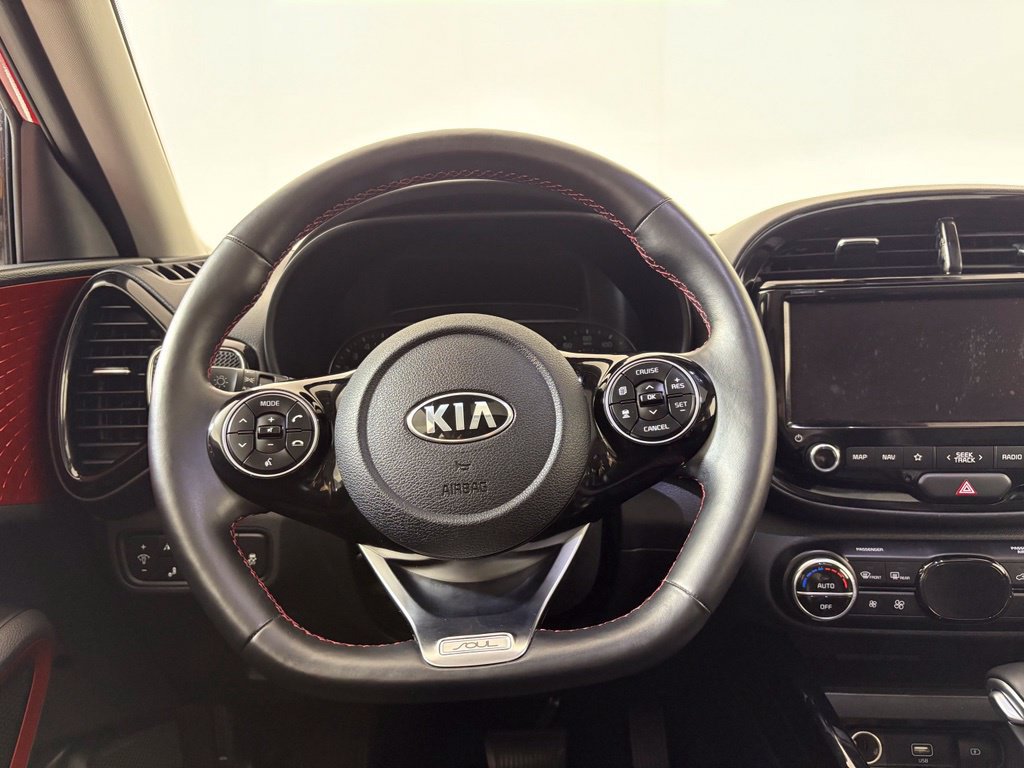 Used 2021 Kia Soul Turbo FWD image 22