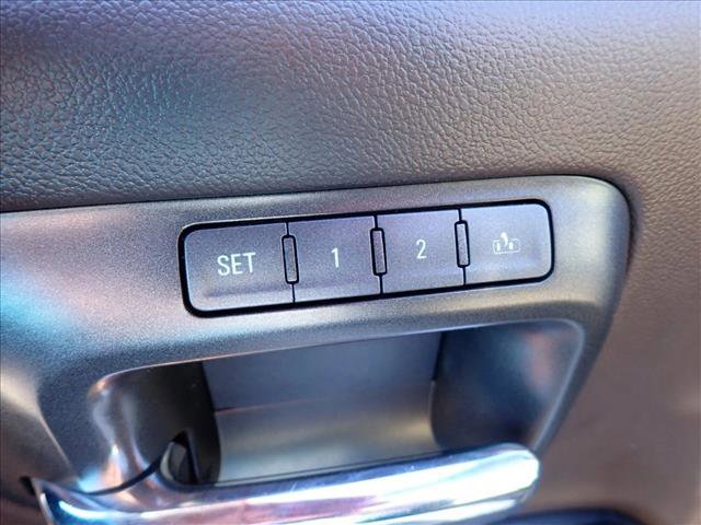 Used 2017 GMC Sierra 2500 Denali w/ Duramax Plus Package image 13