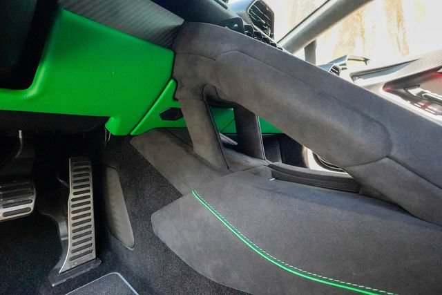 Used 2023 Lamborghini Huracan Tecnica RWD image 73