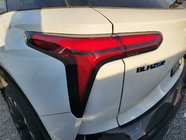 Used 2024 Chevrolet Blazer EV RS AWD/4WD image 6