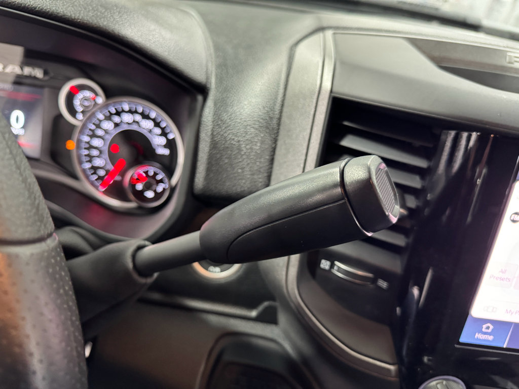 New 2024 RAM 2500 Tradesman AWD/4WD image 23