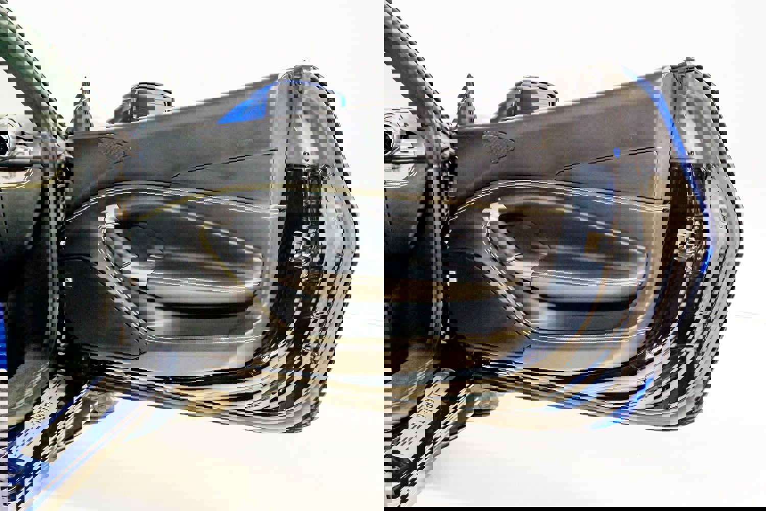 Used 2023 Ferrari F8 Tributo image 35