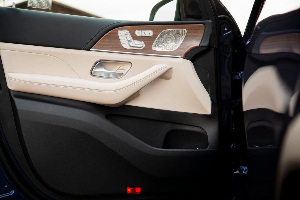 New 2026 Mercedes-Benz GLE 350 4MATIC image 9