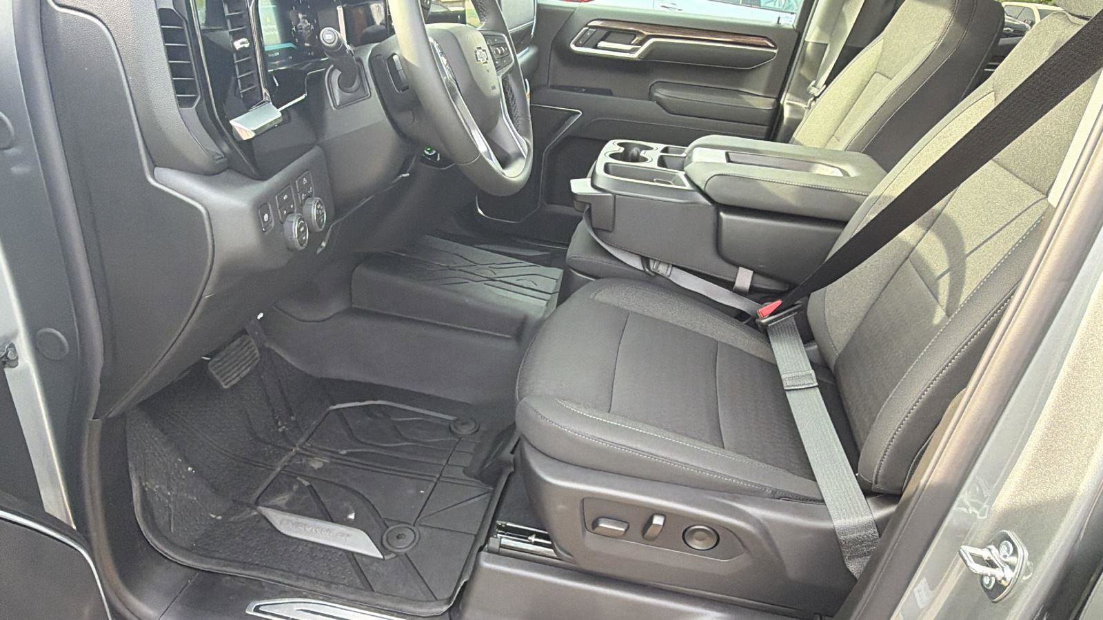 New 2026 Chevrolet Silverado 1500 RST w/ RST Select Package AWD/4WD image 13