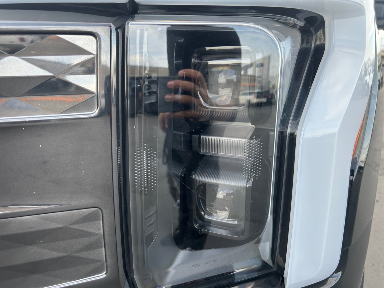 Certified 2023 Ford F150 Lightning Platinum AWD/4WD image 9