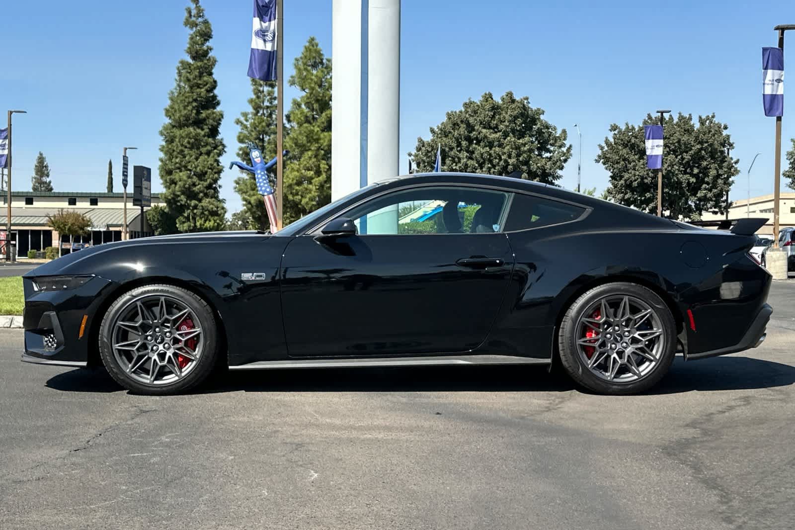New 2026 Ford Mustang GT Premium w/ GT Performance Package RWD image 5