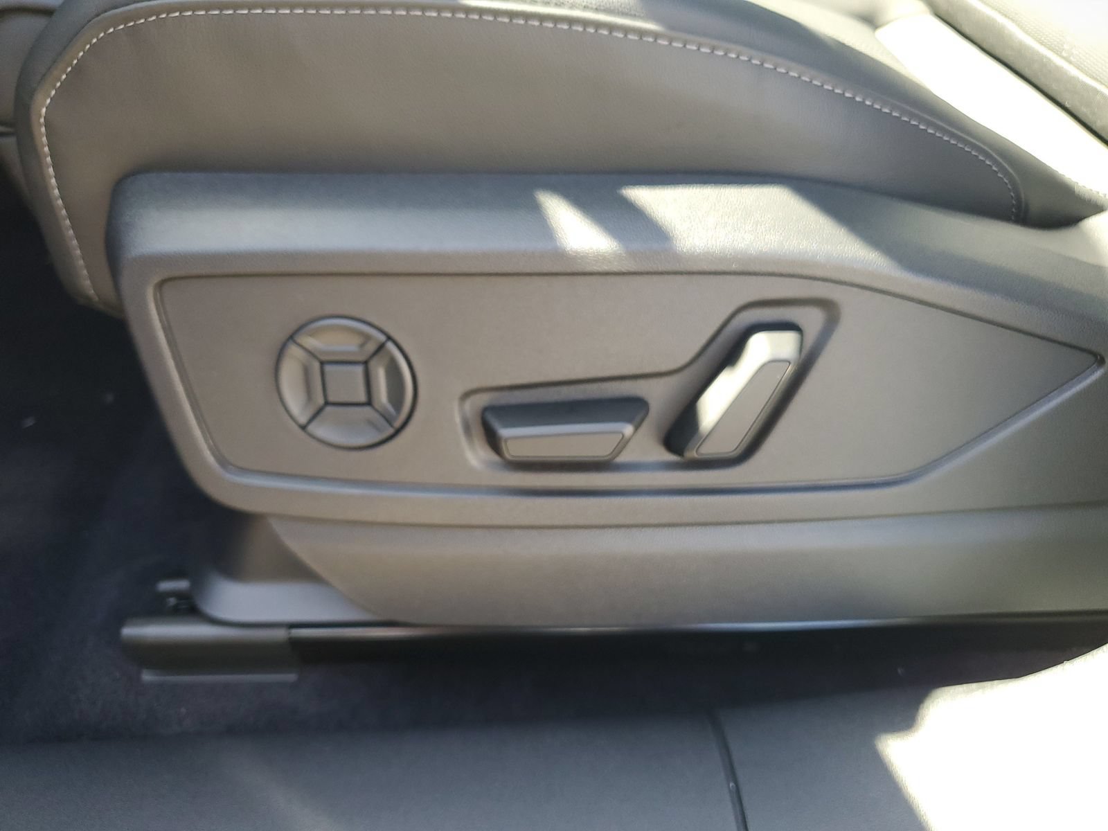 New 2026 Audi Q5 Premium Plus AWD/4WD image 23