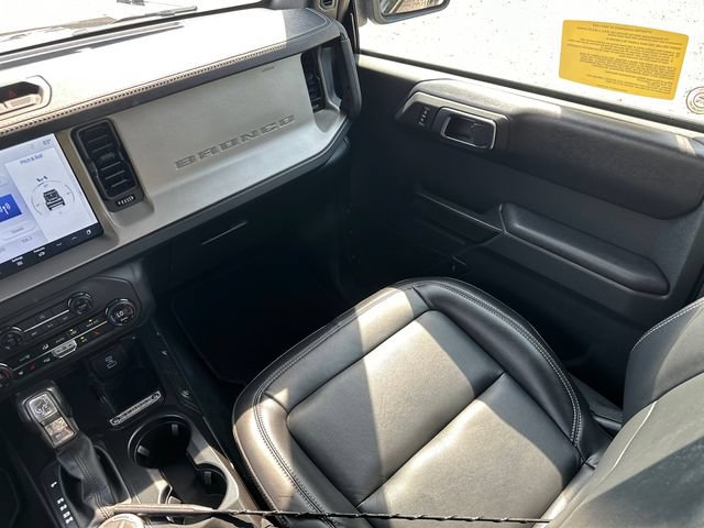 Used 2025 Ford Bronco Outer Banks AWD/4WD image 20