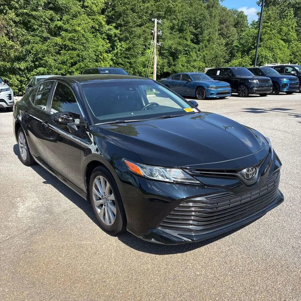 Used 2018 Toyota Camry LE