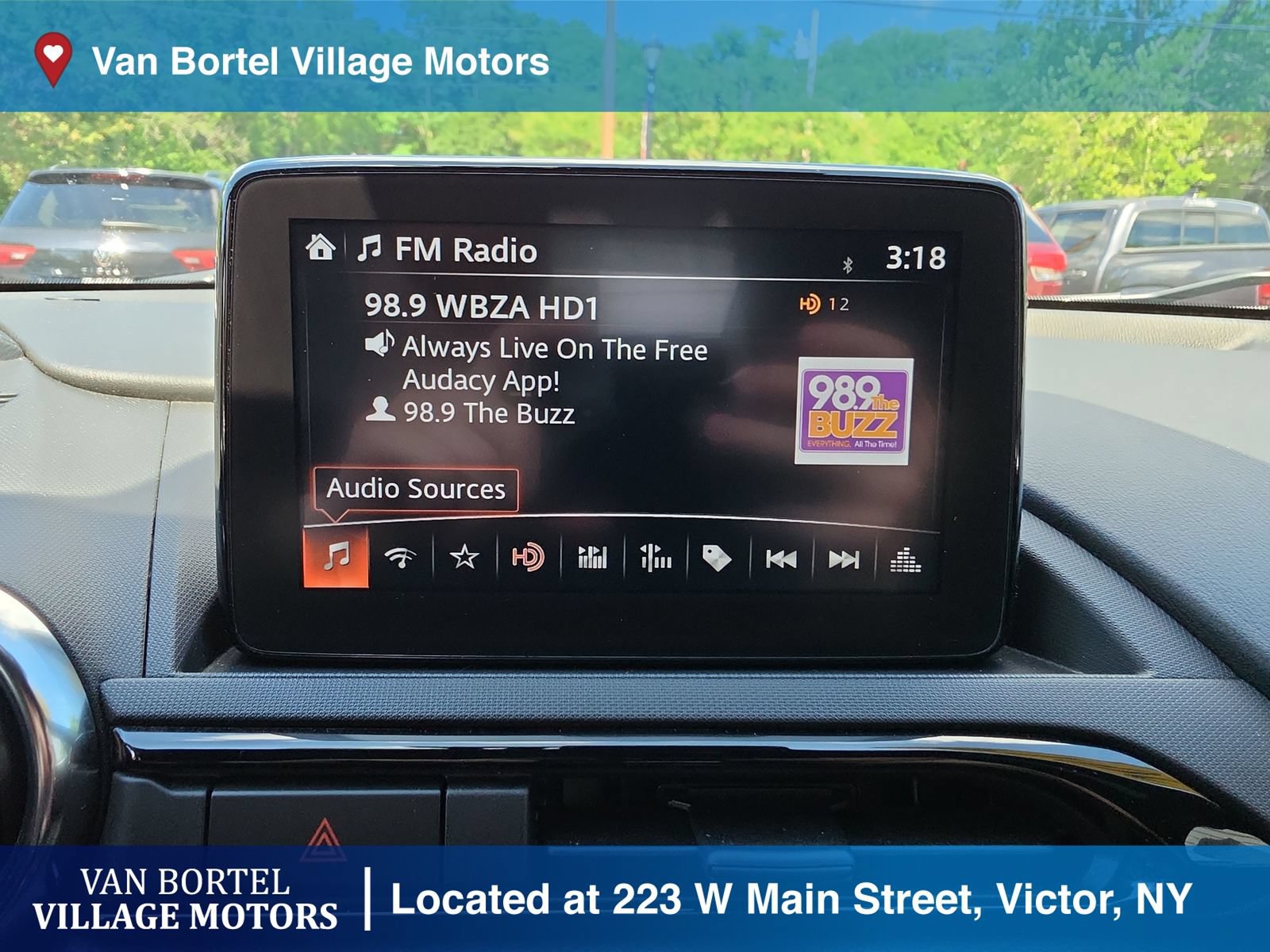 Used 2019 MAZDA MX-5 Miata Grand Touring w/ GT-S Package RWD image 20