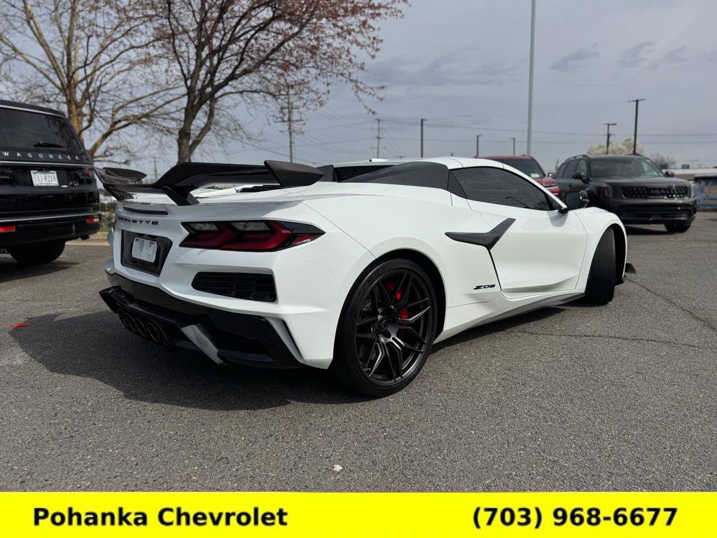 Certified 2024 Chevrolet Corvette Z06 w/ Z07 Performance Package RWD image 3
