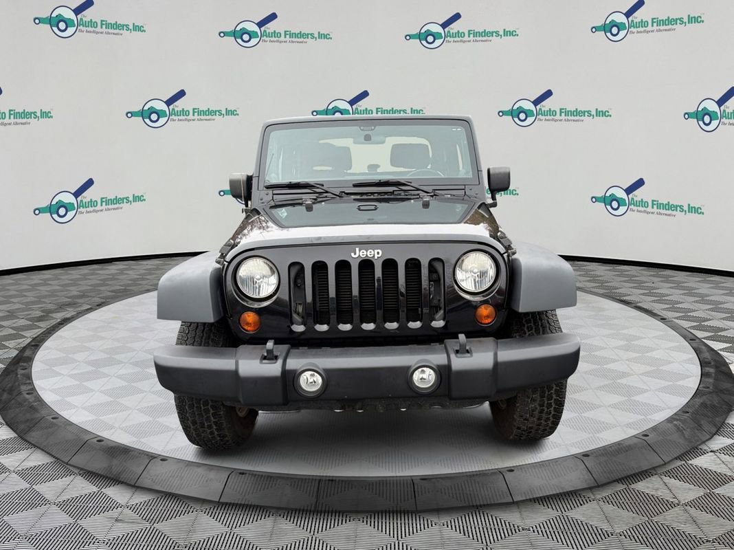 Used 2013 Jeep Wrangler Sport w/ Connectivity Group image 3