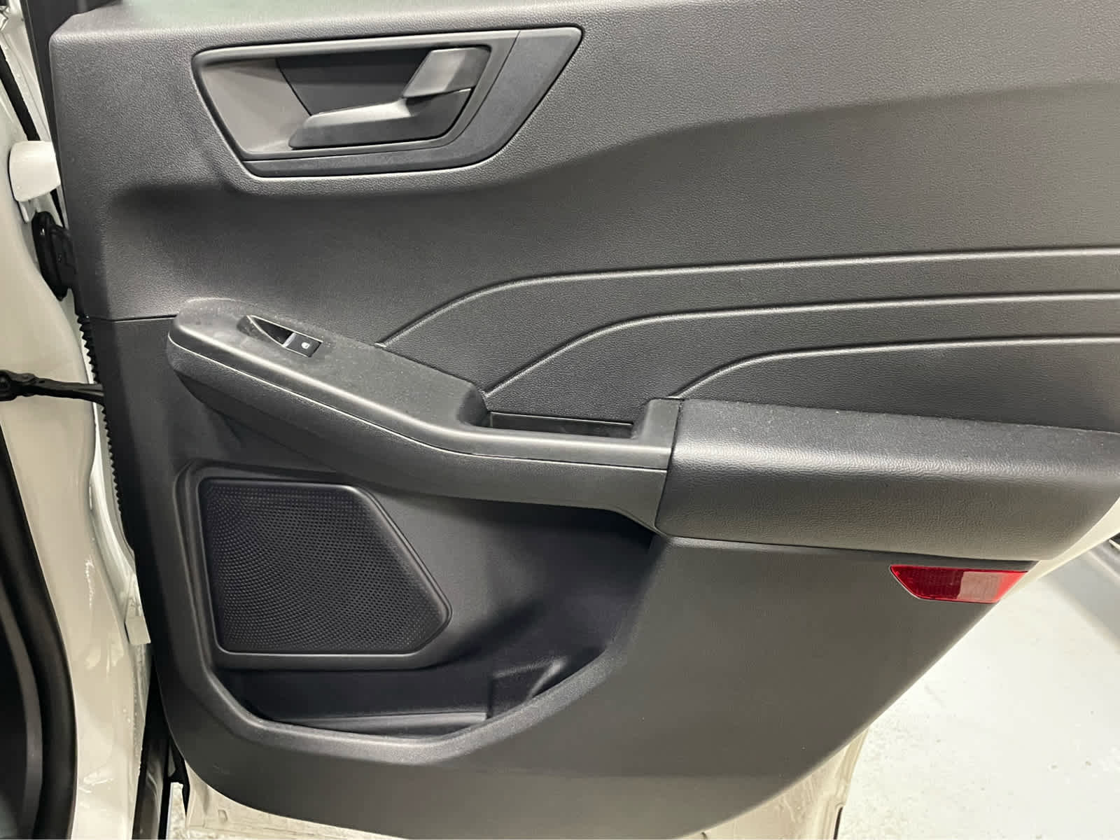 Used 2023 Ford Escape Active AWD/4WD image 30