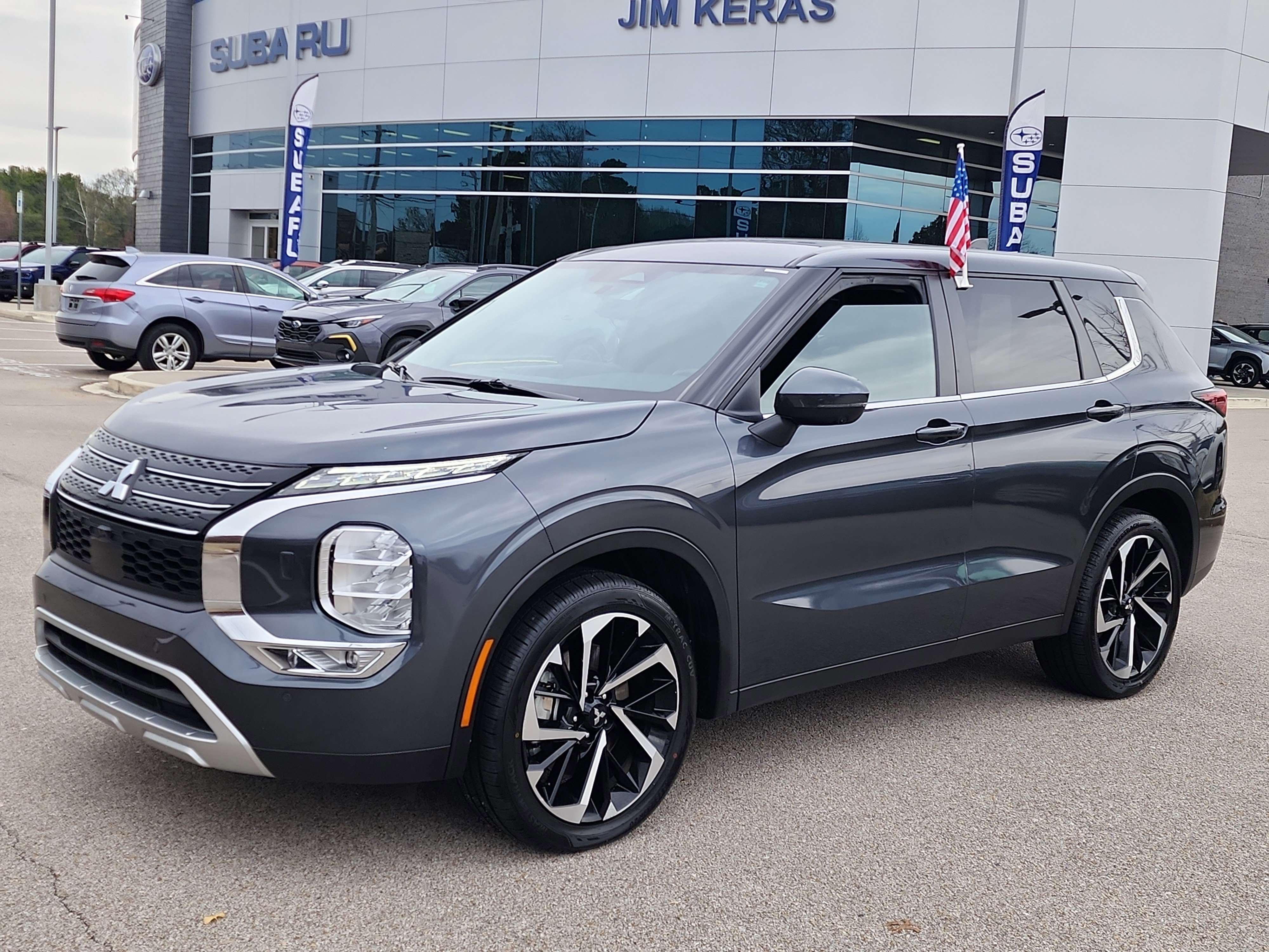 Used 2024 Mitsubishi Outlander SE image 7