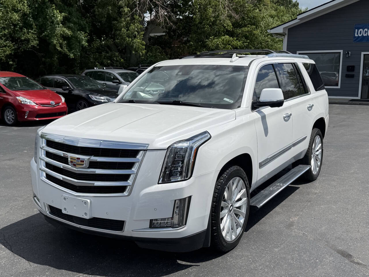 Used 2016 Cadillac Escalade Premium