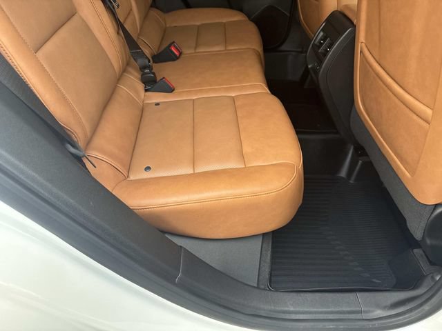 Certified 2024 Cadillac XT4 Premium Luxury AWD/4WD image 53