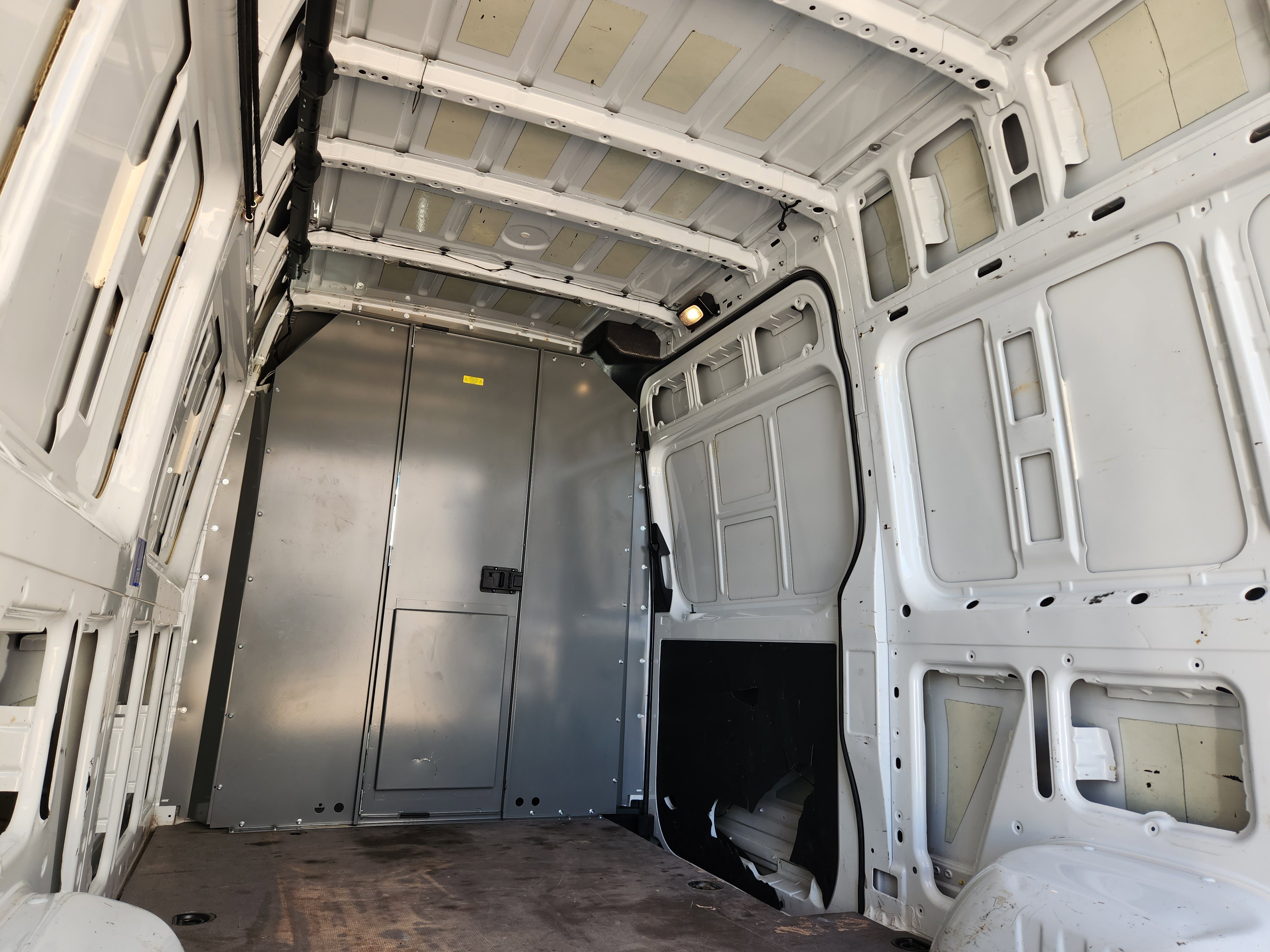 Used 2020 Mercedes-Benz Sprinter 144 Cargo image 30