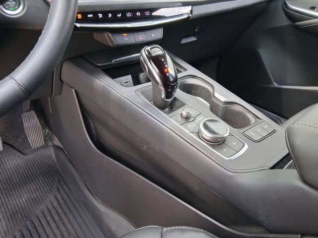 Used 2025 Cadillac XT4 Premium Luxury w/ LPO, Floor Liner Package FWD image 18