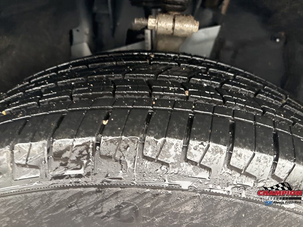 Used 2024 Jeep Grand Cherokee L Laredo image 13