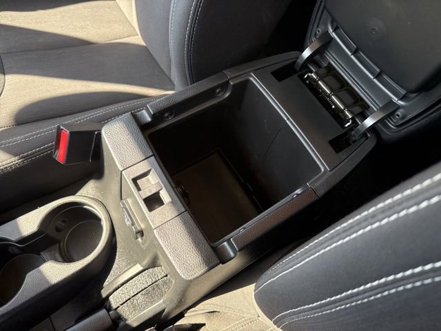 Used 2015 Jeep Wrangler Unlimited Sahara w/ Max Tow Package image 27