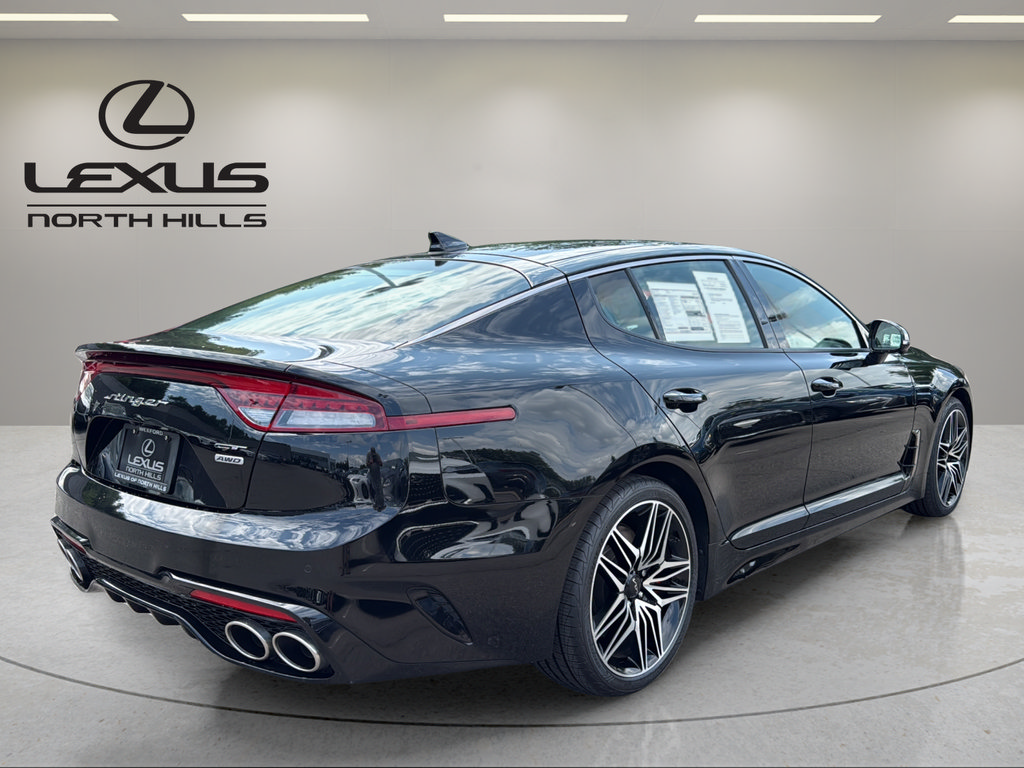 Used 2022 Kia Stinger GT2 AWD/4WD image 6