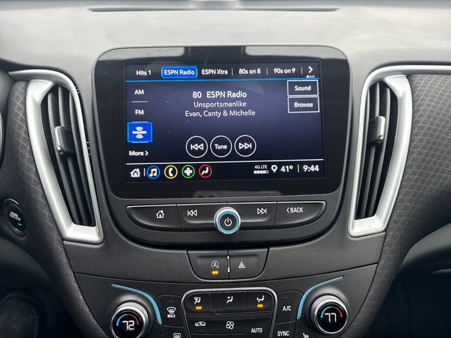 Used 2022 Chevrolet Malibu LT image 46