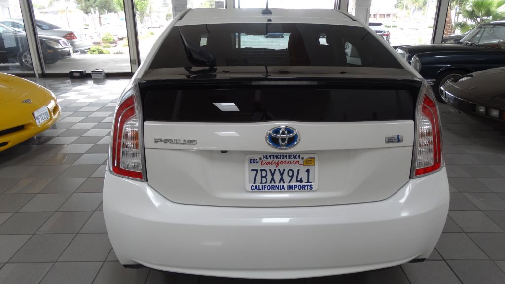 Used 2013 Toyota Prius SEDAN image 8