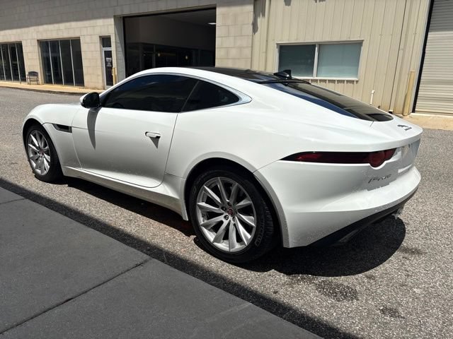 Used 2018 Jaguar F-TYPE Coupe RWD image 6