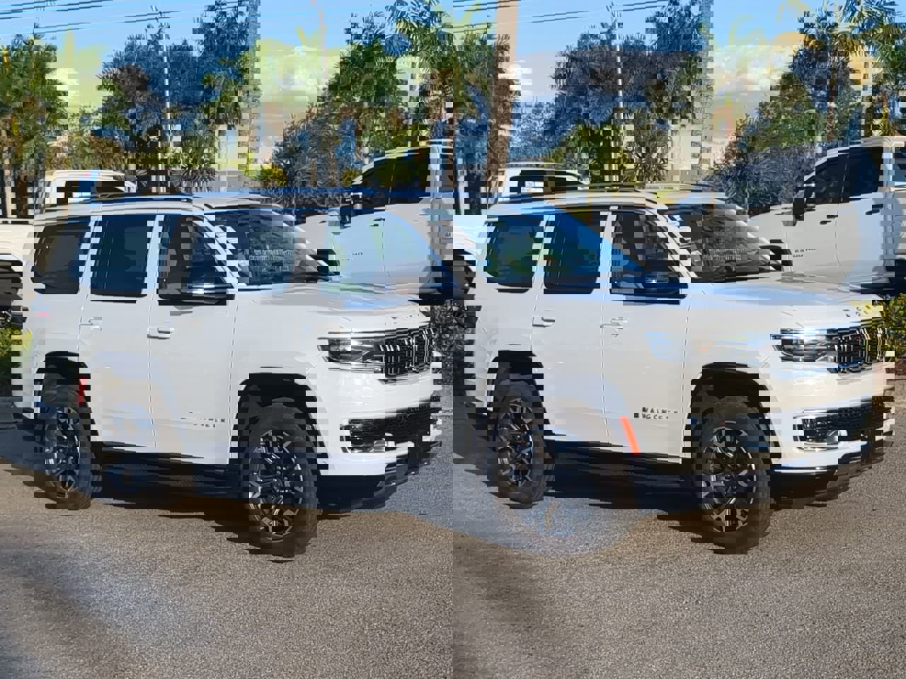 Used 2024 Jeep Wagoneer Series III image 2