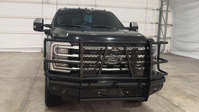 Used 2023 Ford F250 Lariat w/ Lariat Ultimate Package AWD/4WD image 7