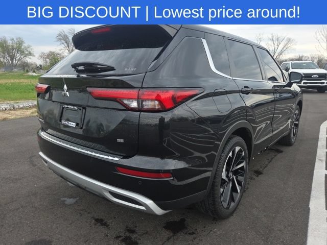 Used 2022 Mitsubishi Outlander SE AWD/4WD image 9