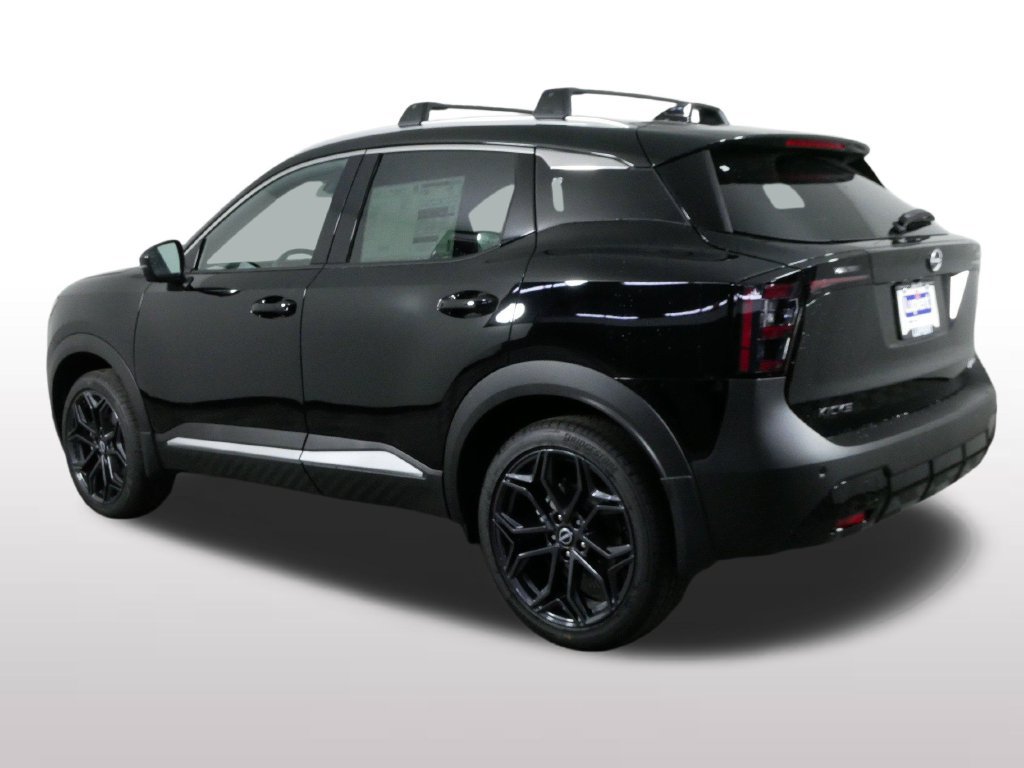 New 2027 Nissan Kicks SR AWD/4WD image 6