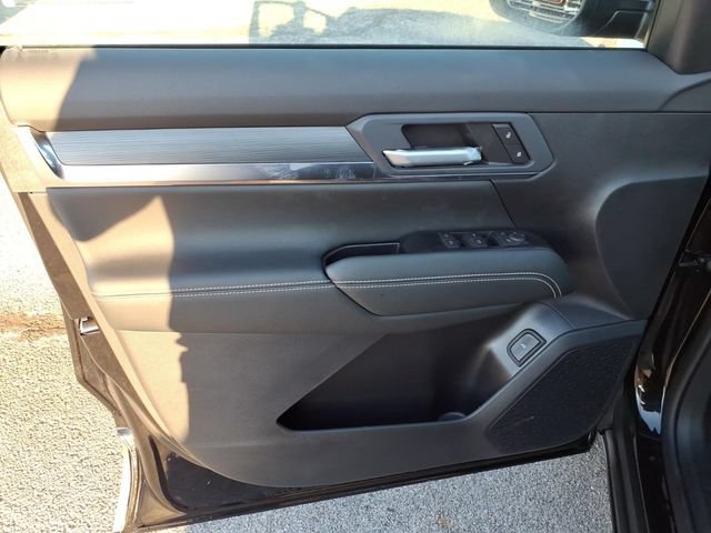 New 2027 GMC Terrain Elevation w/ Elevation Premium Package AWD/4WD image 26