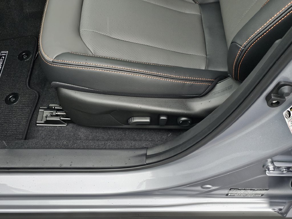 New 2026 Subaru Crosstrek 2.5i Limited AWD/4WD image 17