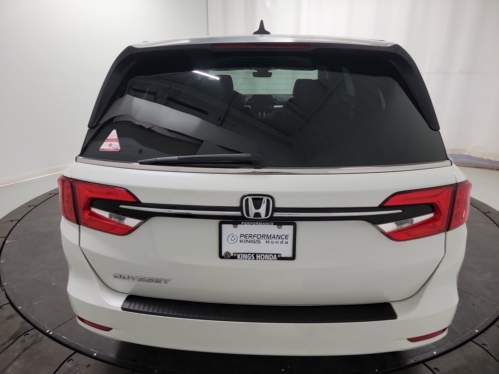 Used 2023 Honda Odyssey EX-L image 8