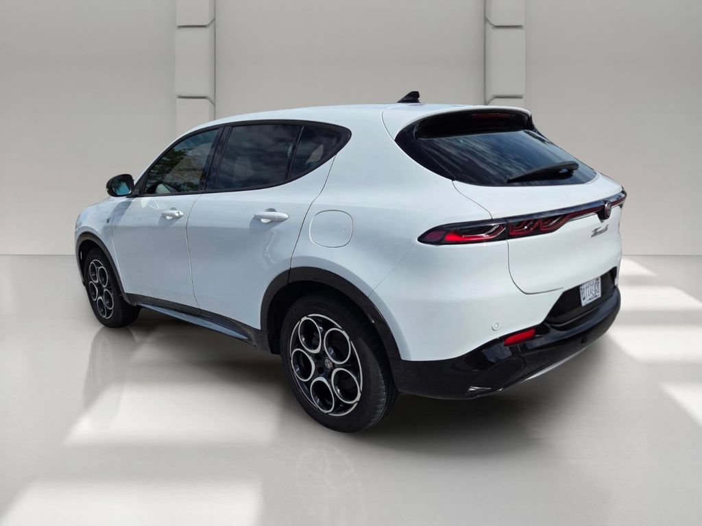 Used 2024 Alfa Romeo Tonale Ti AWD/4WD image 8