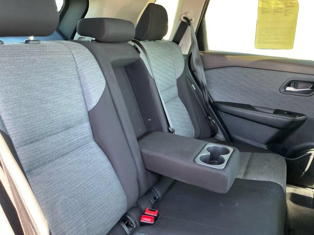 Used 2023 Nissan Rogue SV AWD/4WD image 21