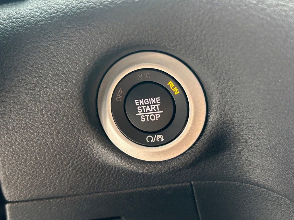 New 2026 Chrysler Pacifica Select image 46