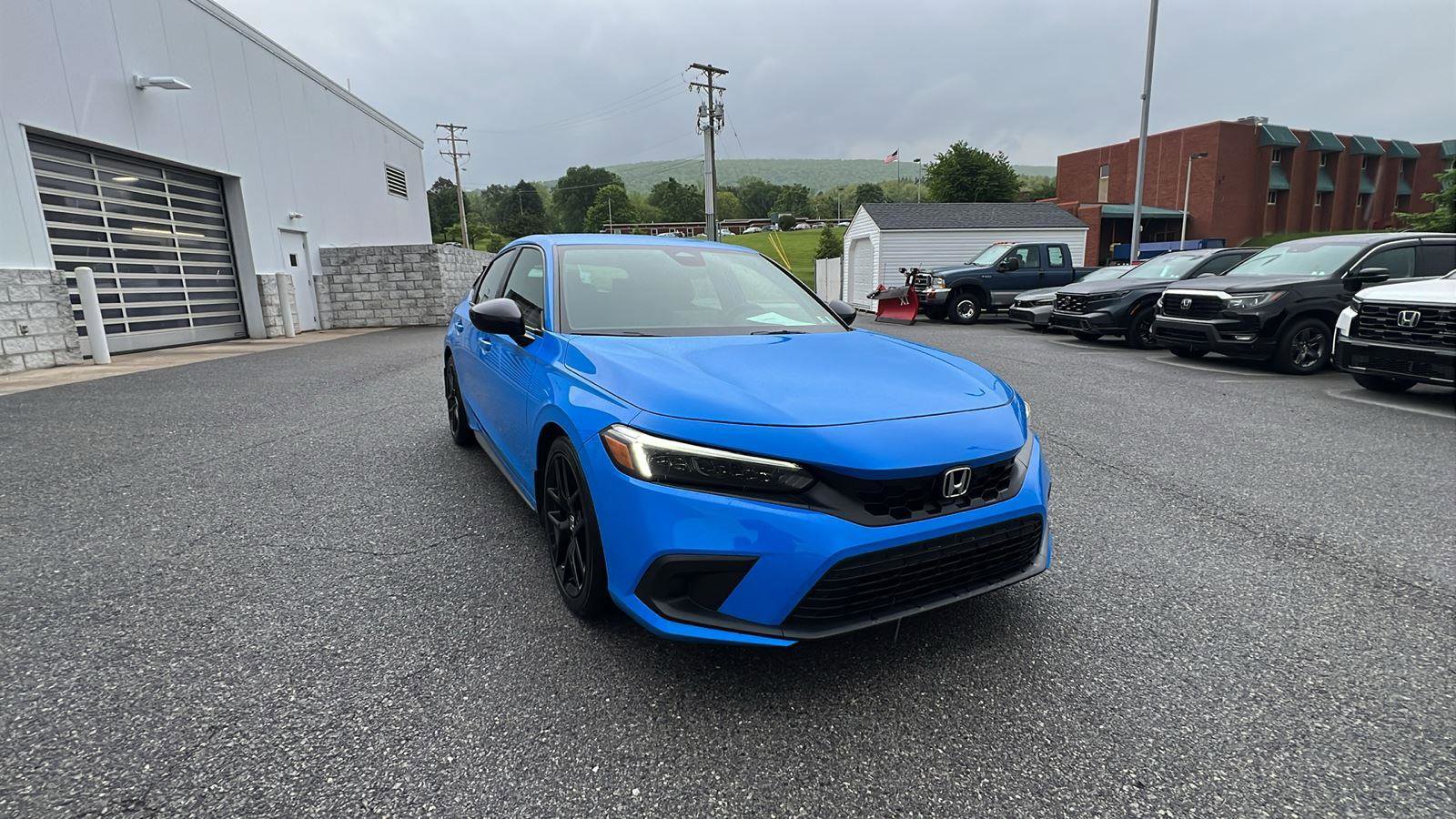Used 2024 Honda Civic Sport image 2