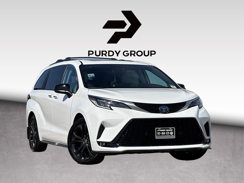 Certified 2024 Toyota Sienna XSE w/ XSE Plus Package FWD image 1