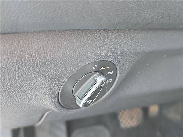 Used 2023 Volkswagen Jetta SE FWD image 10