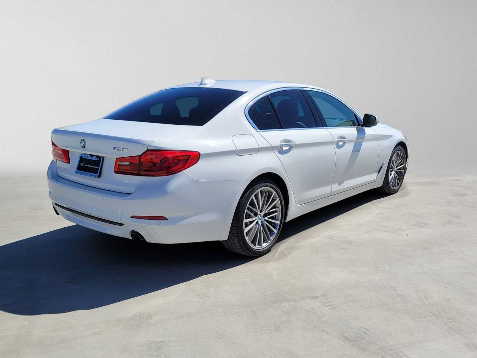 Used 2018 BMW 530i RWD image 6