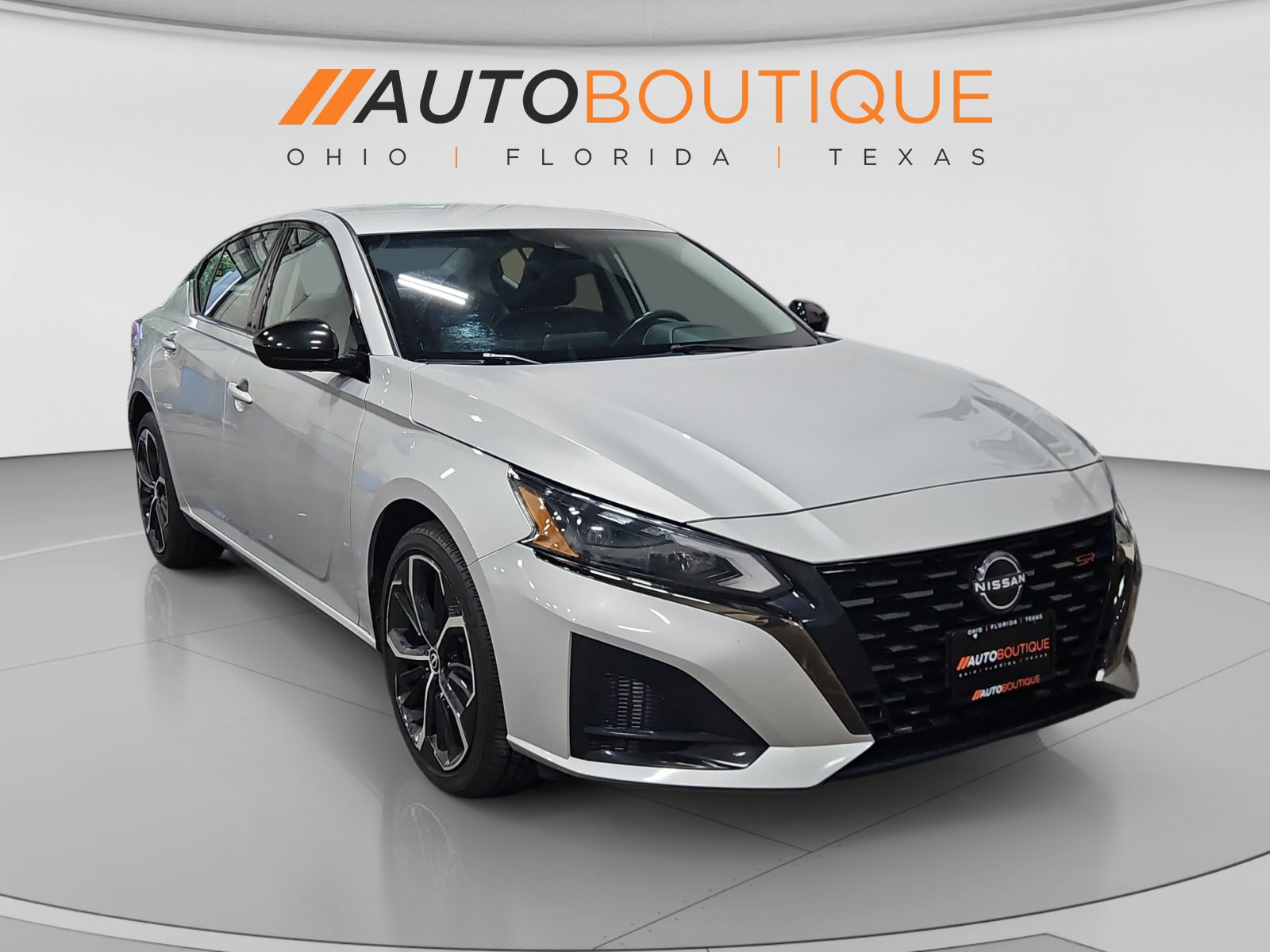 Used 2023 Nissan Altima 2.5 SR AWD/4WD image 7