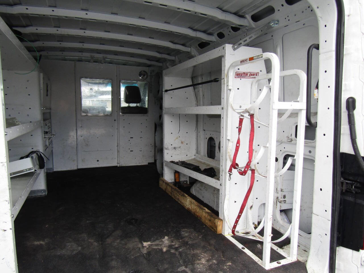 Used 2019 Nissan NV 1500 S image 17