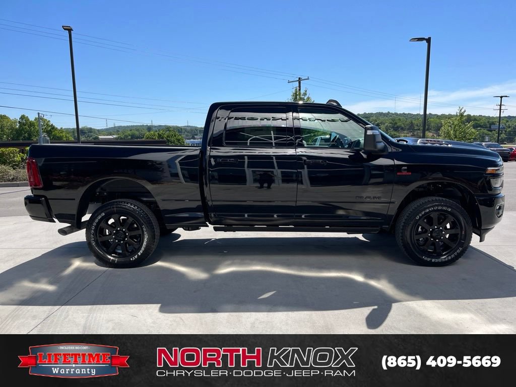New 2026 RAM 2500 Laramie AWD/4WD image 21