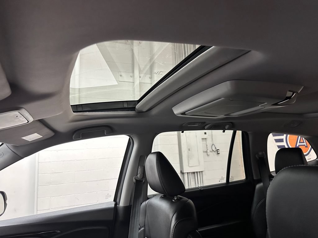 Used 2022 Honda Pilot Elite image 38