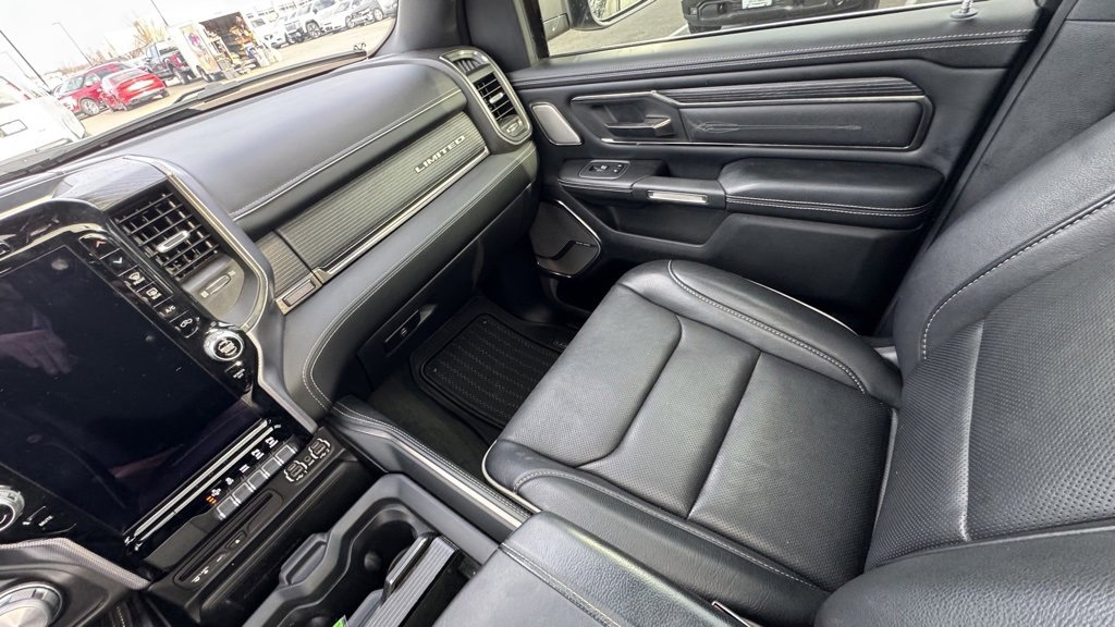 Used 2019 RAM 1500 Limited image 11