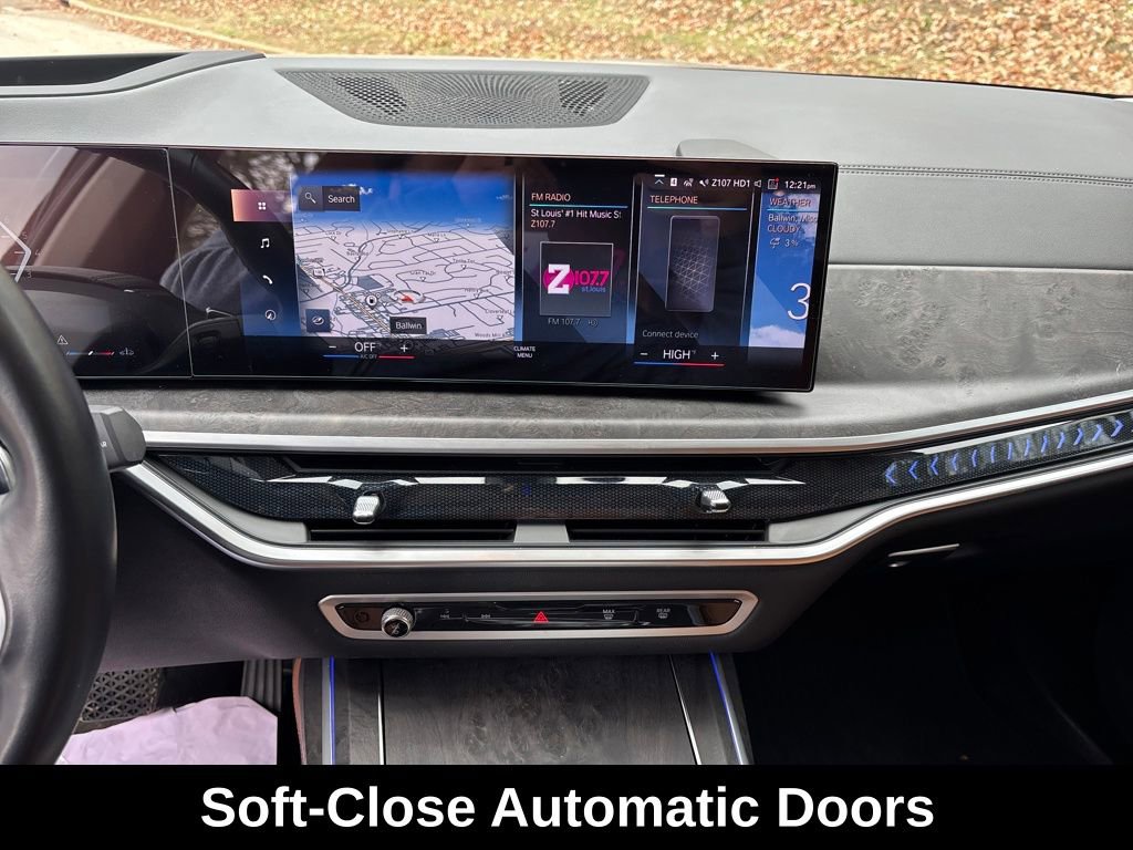 Used 2023 BMW X7 xDrive40i w/ Premium Package image 22